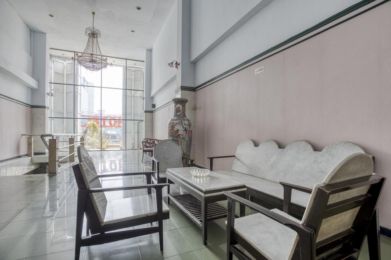 RedDoorz Plus near Jakarta Kota Station - Minimum Stay 6 Nights Exterior foto