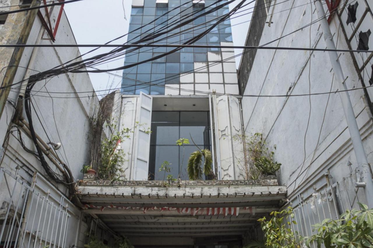 RedDoorz Plus near Jakarta Kota Station - Minimum Stay 6 Nights Exterior foto